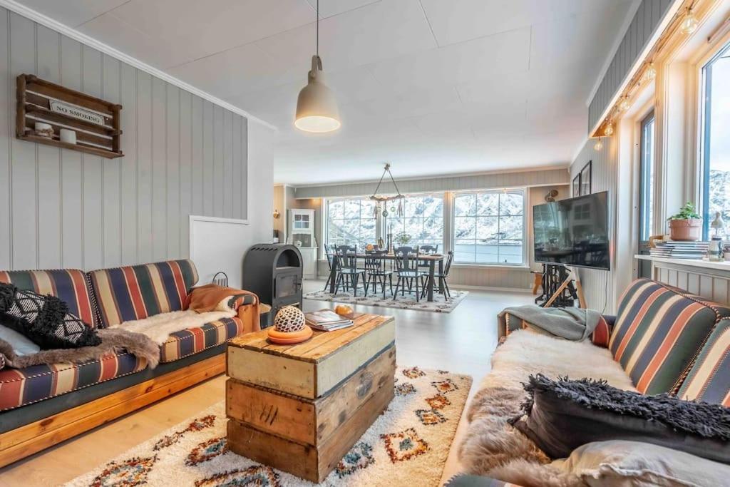 Sundet Lofoten Holiday House Villa Sund  ภายนอก รูปภาพ